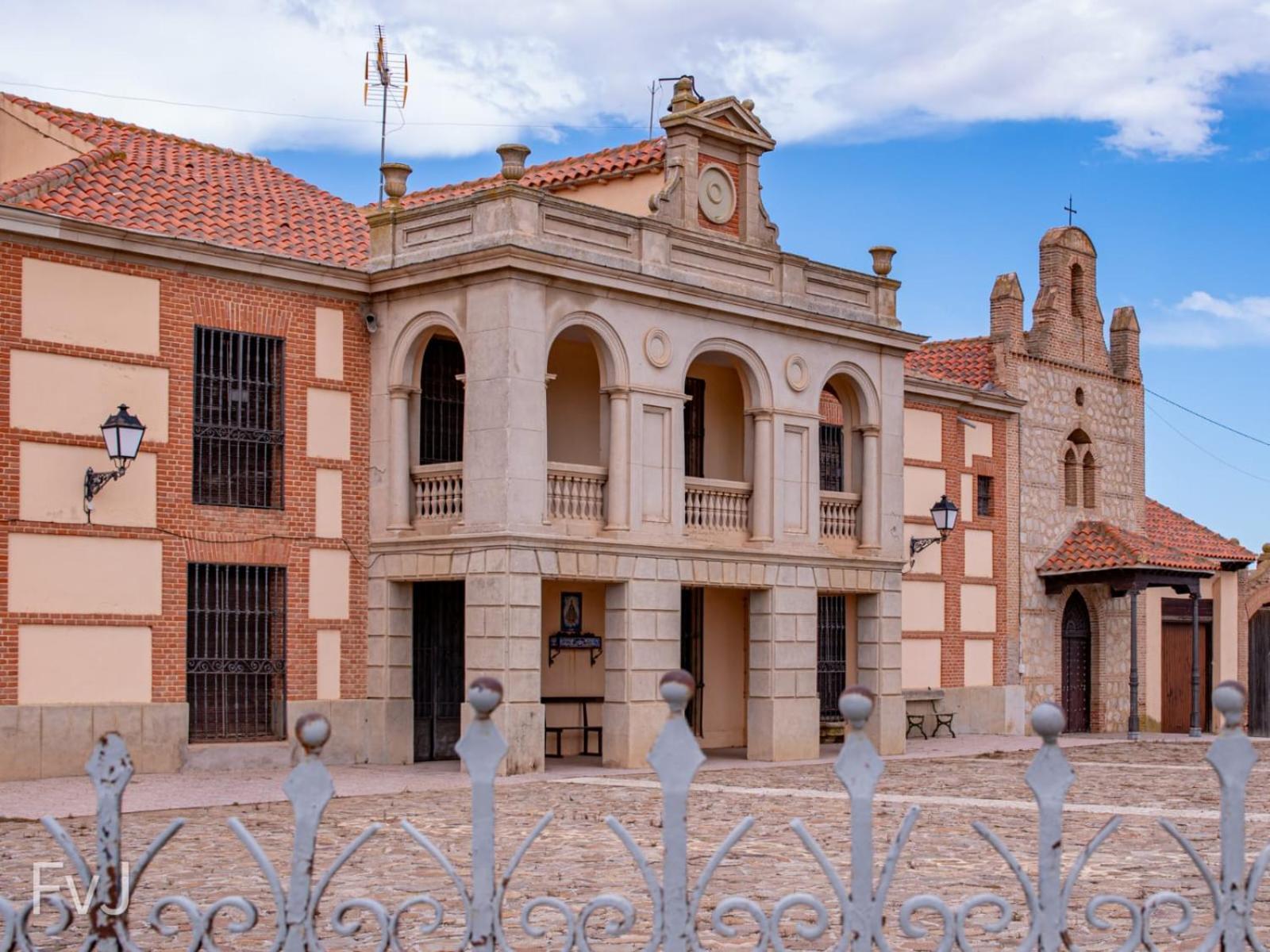 De La Mata Toledo